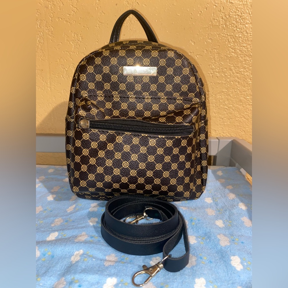 Two mini backpacks for the price of 1